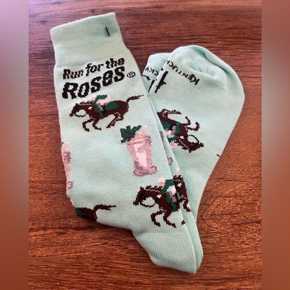 Run for the Roses Green Socks